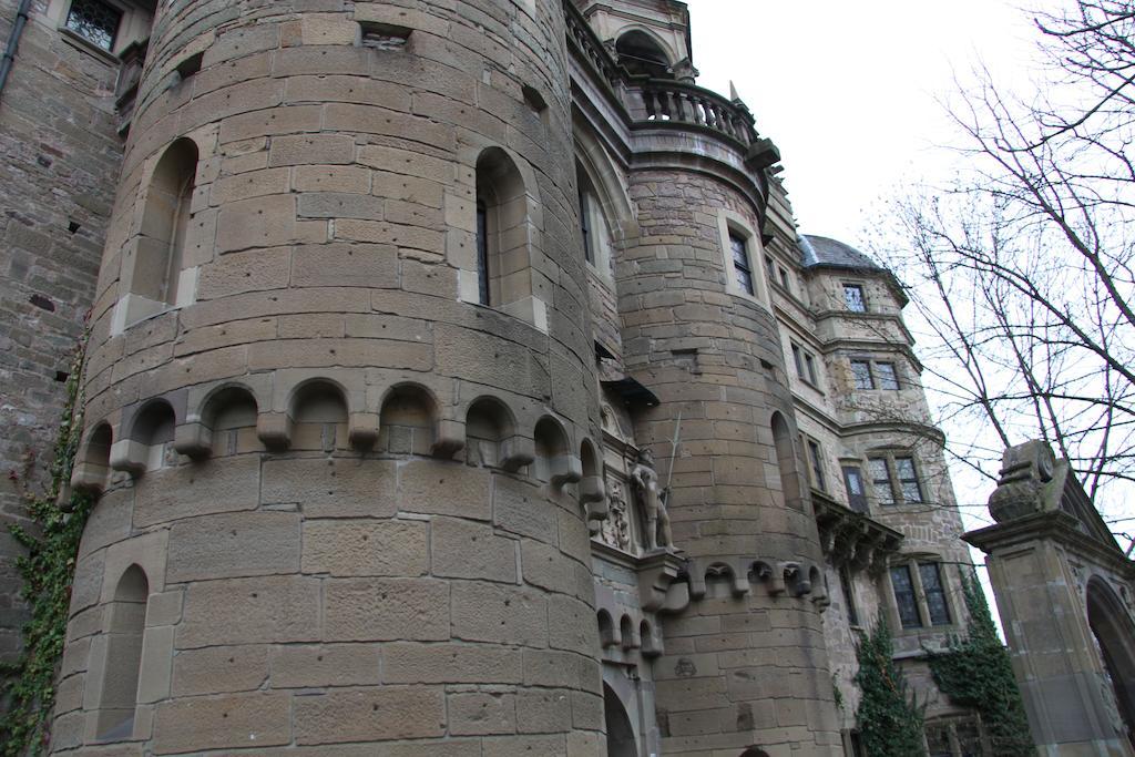 Hotel Am Schloss Neuenstein Esterno foto